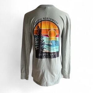 Pacific Northwest Graphic Long Sleeve Shirt - Light Green